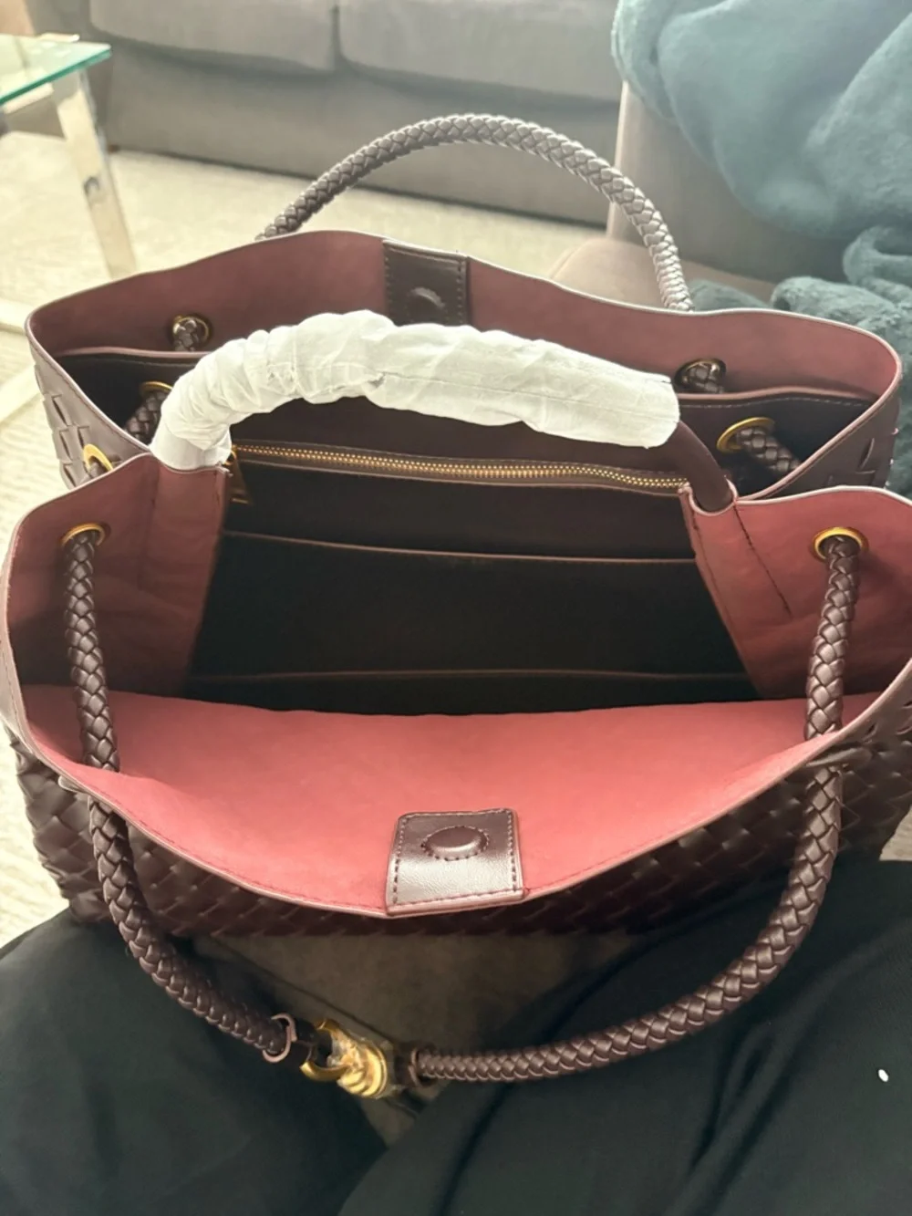 Woven Tote Bag in Deep Plum - Picture 2 of 3